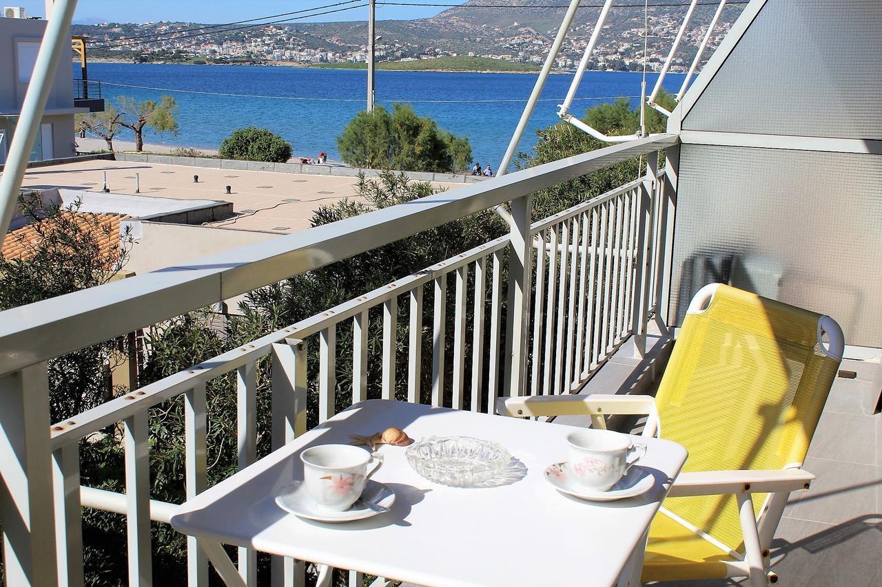 Apartment Sea View In Front Of The Beach Of Agia Marina Pórto Ráfti Kültér fotó
